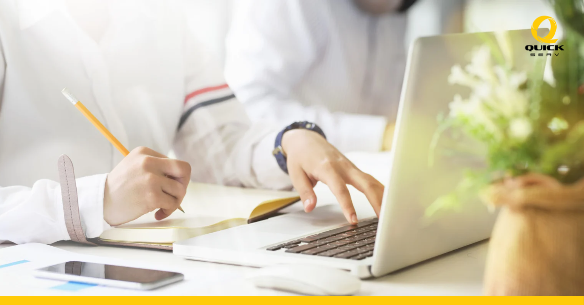 which laptop price under 1000 is the best